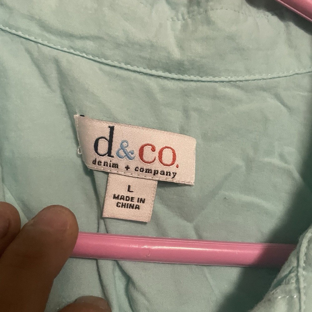 D & Co Large Bright Blue 3/4 Sleeve Button Up Blouse Shirt Top Embroidered - Picture 2 of 5